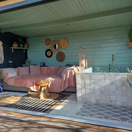 Wellness Bed & Breakfast Pergamo Voorhout Bagian luar foto
